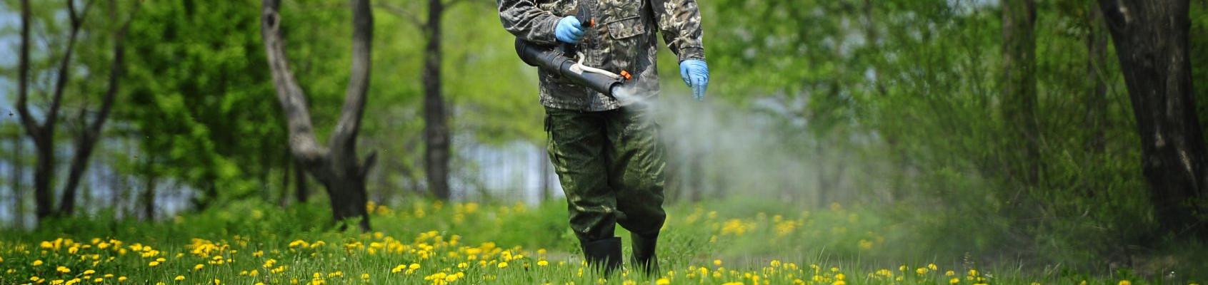 Нужна ли лицензия организации, которая проводит обработку территории от клещей? Нужна ли лицензия организации, которая проводит обработку территории от клещей?